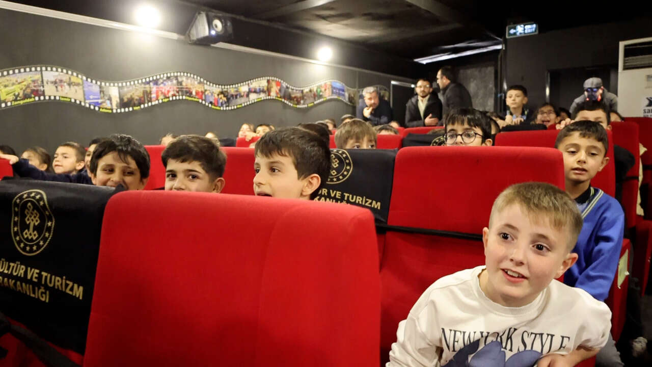 TIR’ın içine giren çocuklar gözlerine inanamadı 2